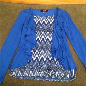 Long sleeve dressy shirt